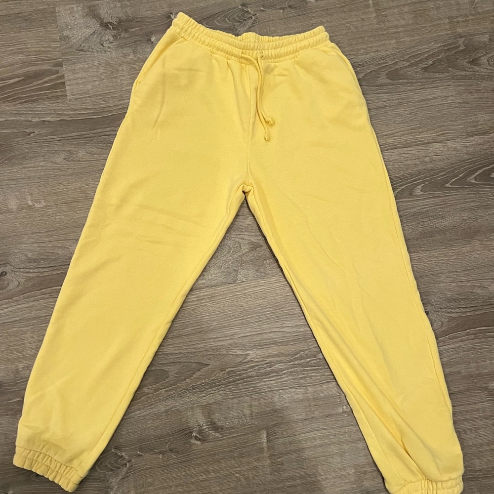 Zara Sweat Set - Picture 3 of 6